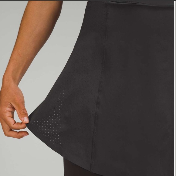 Lululemon Nulux Running Dress 8” in Graphite Gray - Picture 2 of 13